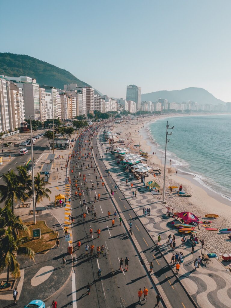 Photo of the Rio Marathon passing along Rio's iconic shoreline