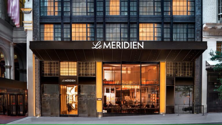 Exterior of the Le Meridien Central Park, hotel option for the New York City Marathon 2025
