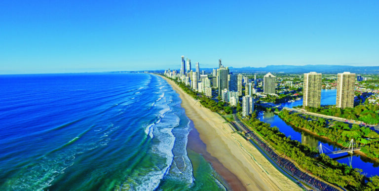 Picture of the coastline on which the Gold Coast Marathon 2024 takes place