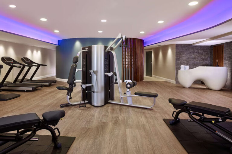 Gym at the Park Plaza Victoria London, hotel option for the London Landmarks Half Marathon 2025