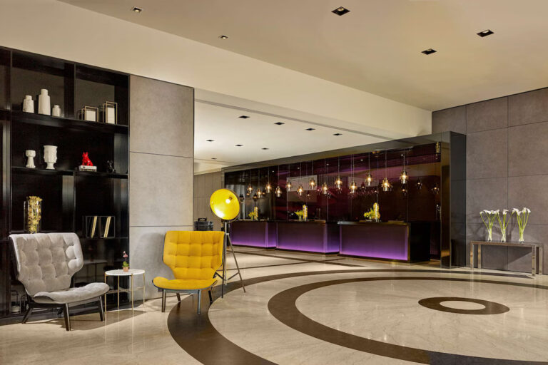 Lobby of the Park Plaza Victoria London, hotel option for the London Landmarks Half Marathon 2025