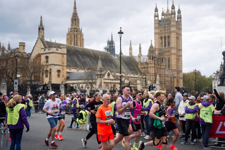 Hotels near London Marathon start line; 9 best London Marathon hotels for 2025 race