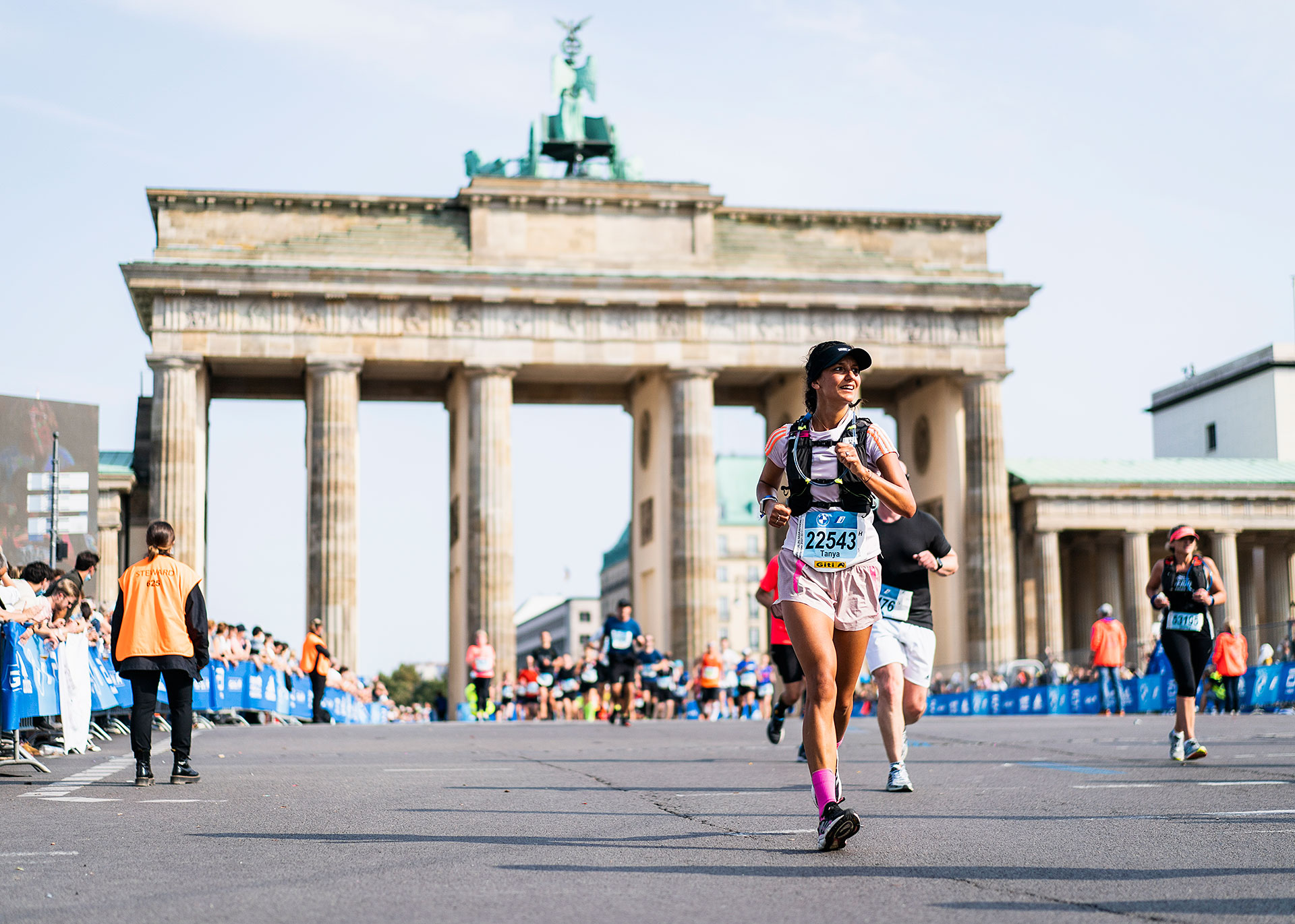 BMW BERLIN MARATHON 2025 Marathon Tours Travel USA