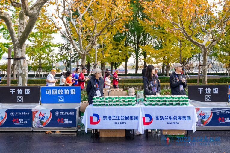 Water station at the Shanghai Marathon 2024