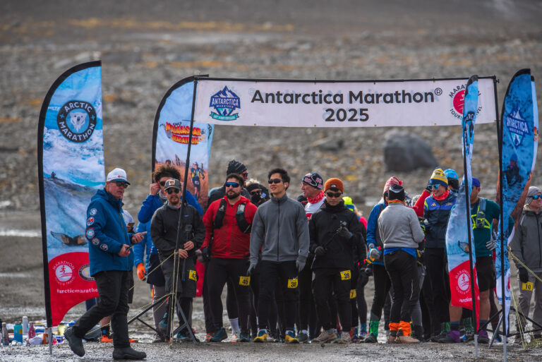 Racers at the beginning of the Antarctica Marathon 2025