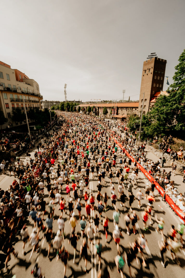 Runners passing through the city during the Stockholm Marathon