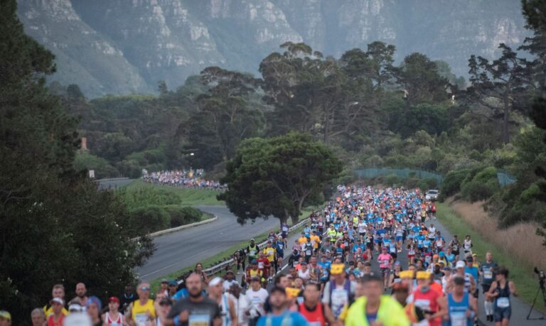 A sea of runners take part in the Two Oceans Ultra Marathon