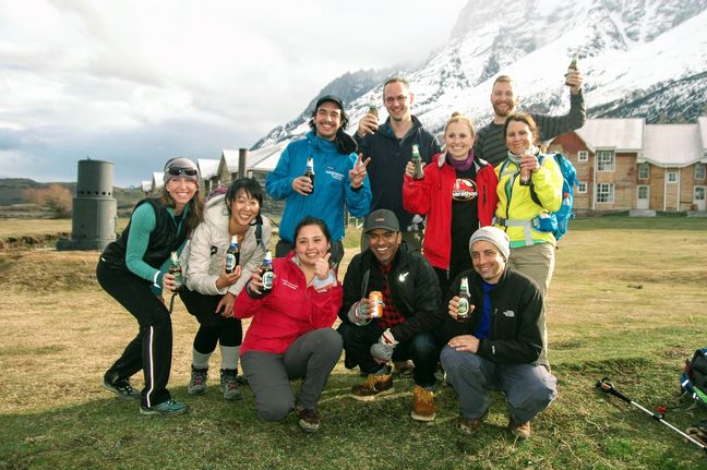 Seven continents Club members pose at a marathon event
