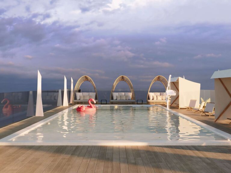 Pool at the Novotel Valencia Lavant, hotel option for the Valencia Marathon